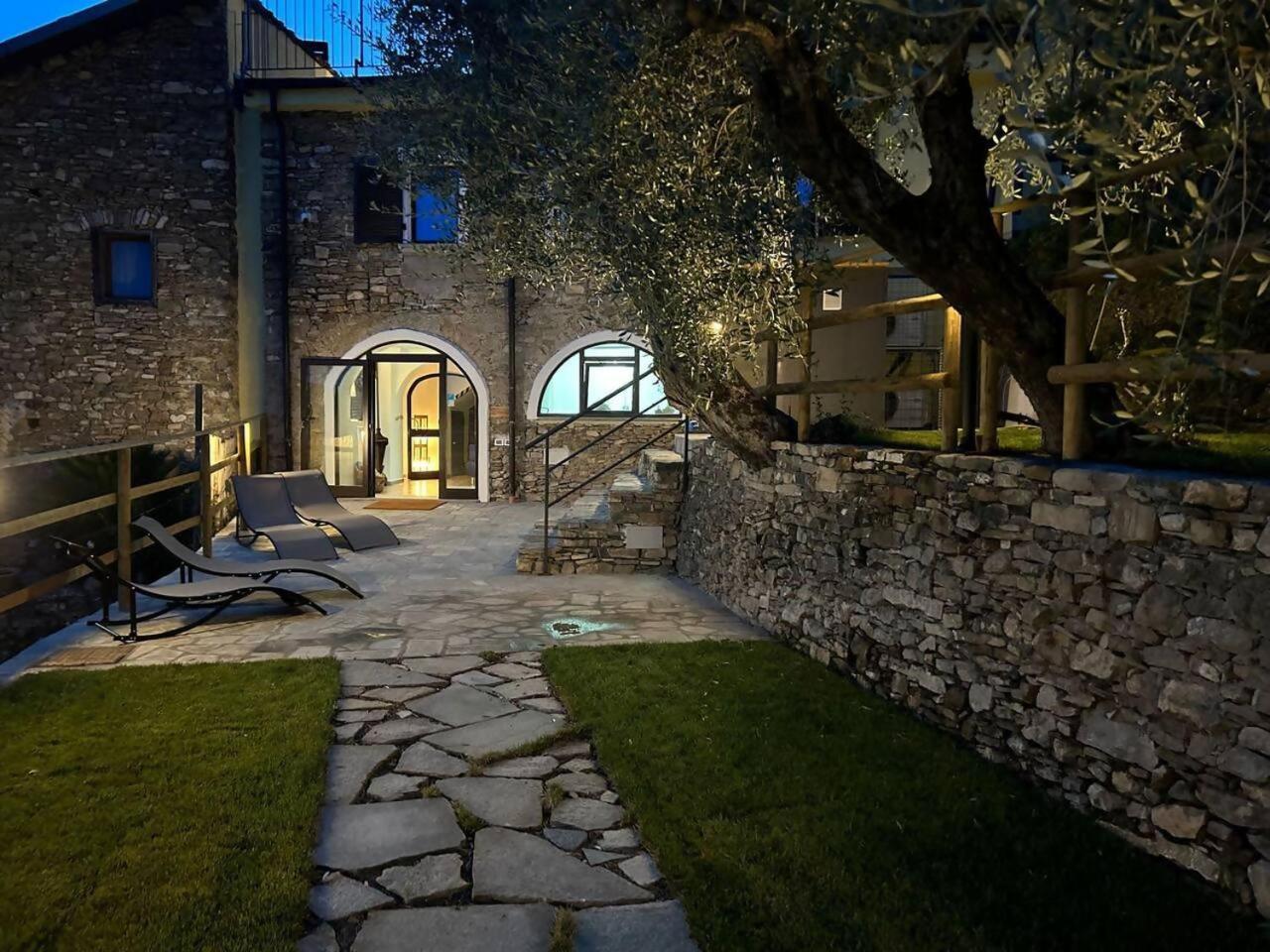 Appartamento Alba Dachi Farm Andora Екстер'єр фото