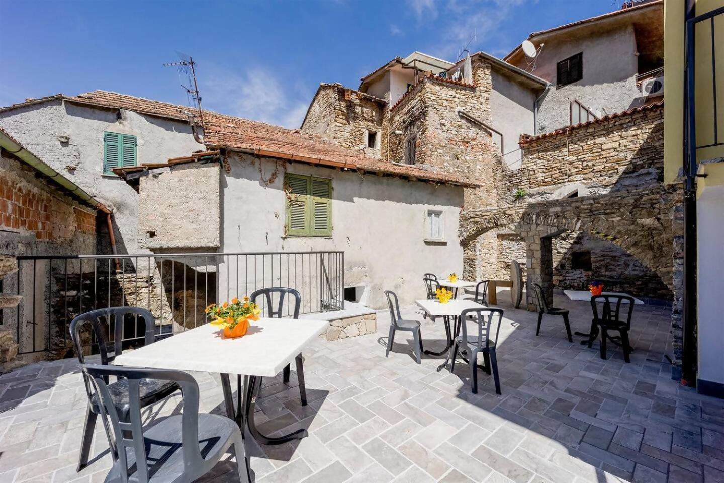 Appartamento Alba Dachi Farm Andora Екстер'єр фото