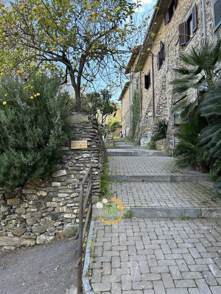 Appartamento Alba Dachi Farm Andora Екстер'єр фото