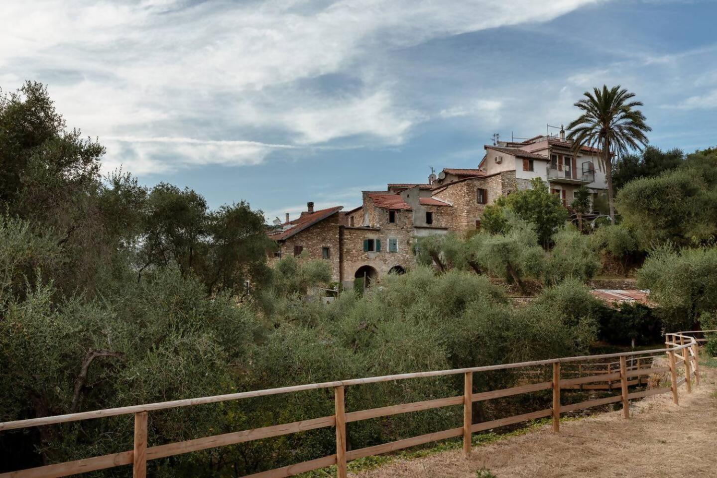 Appartamento Alba Dachi Farm Andora Екстер'єр фото