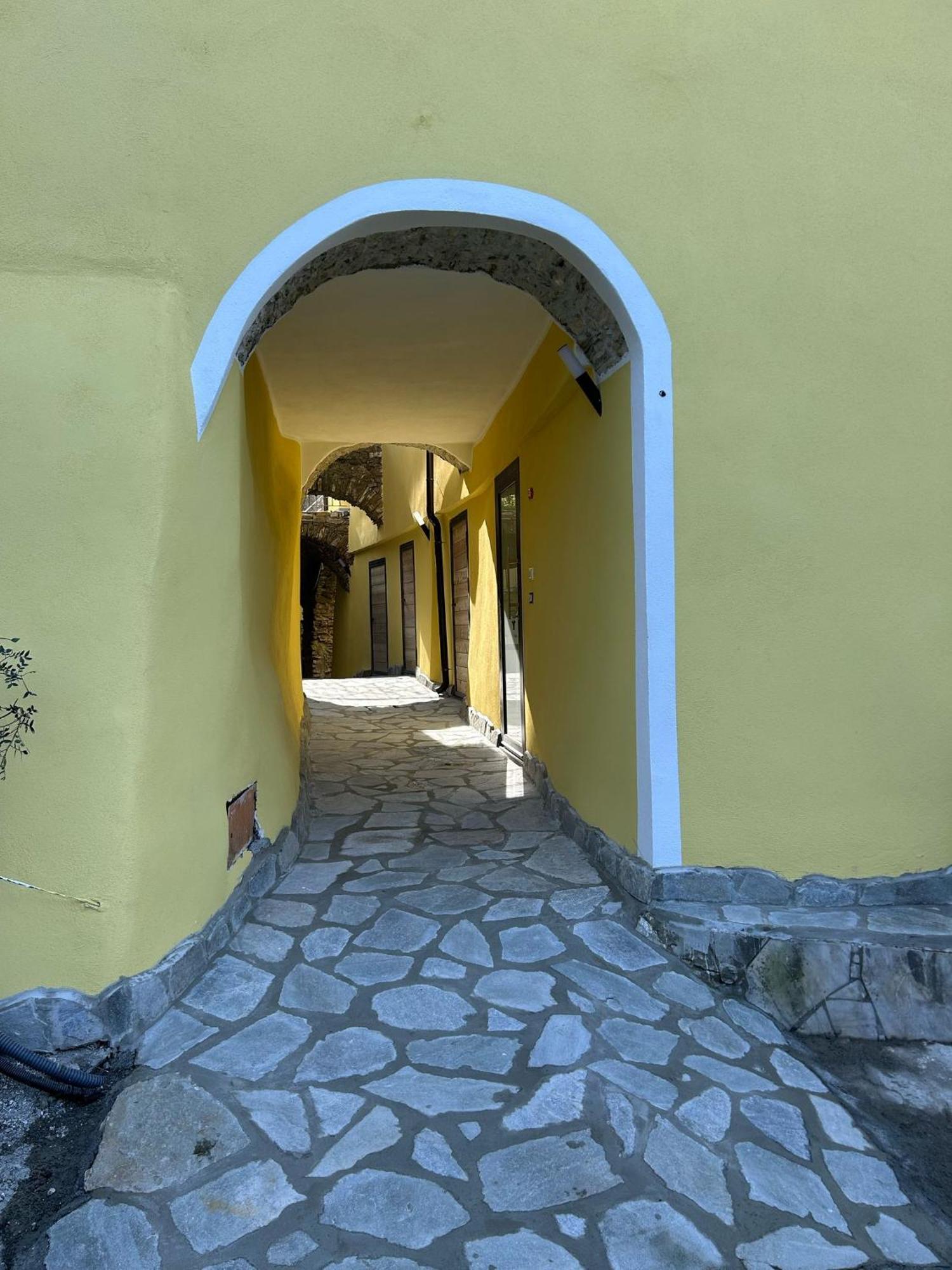 Appartamento Alba Dachi Farm Andora Екстер'єр фото